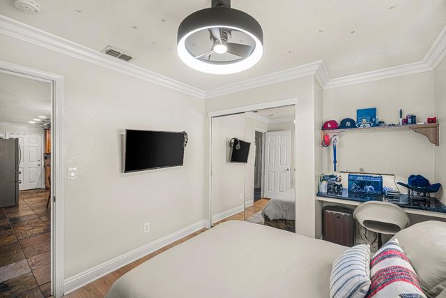 568 Regis Dr, Sacramento, CA 95838