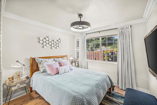 568 Regis Dr, Sacramento, CA 95838