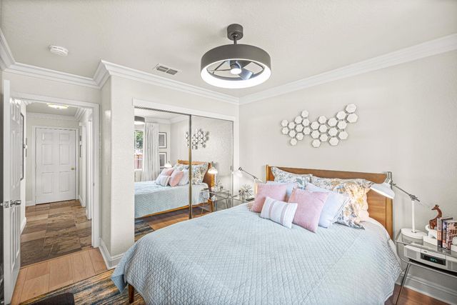 568 Regis Dr, Sacramento, CA 95838