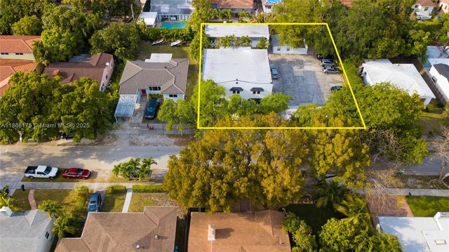 893 NE 81st St, Miami, FL 33138