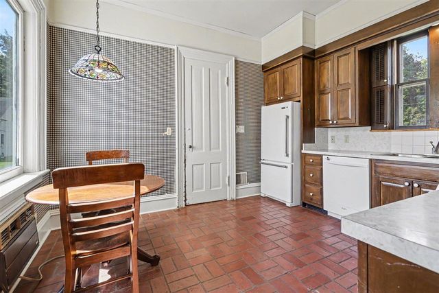 313 W Front Street, Buchanan, MI 49107
