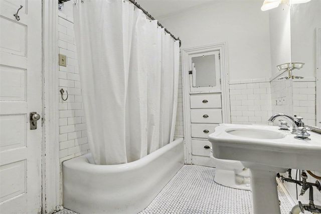 313 W Front Street, Buchanan, MI 49107