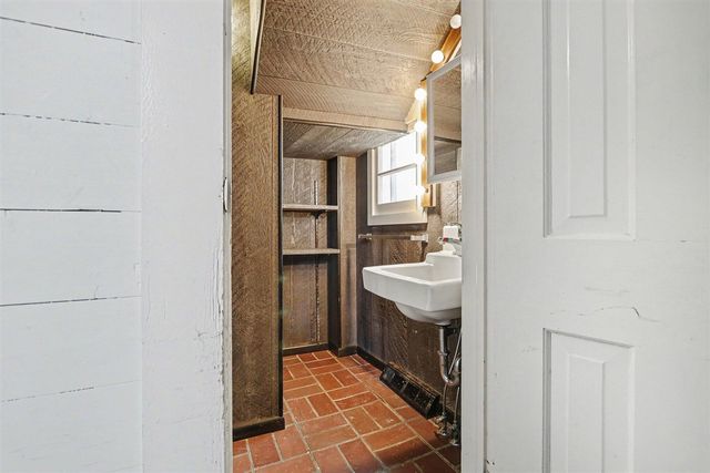 313 W Front Street, Buchanan, MI 49107