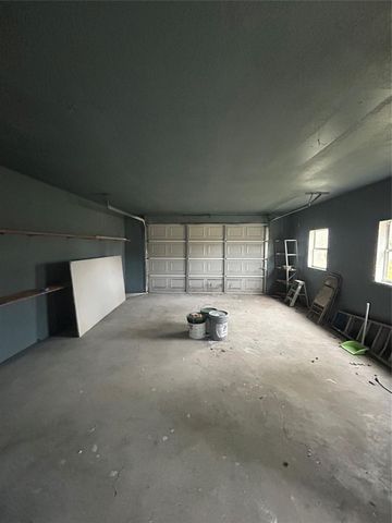 1710 N Avenue H, Freeport, TX 77541