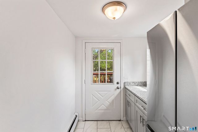 2 Manhassett Trail, Shelton, CT 06484