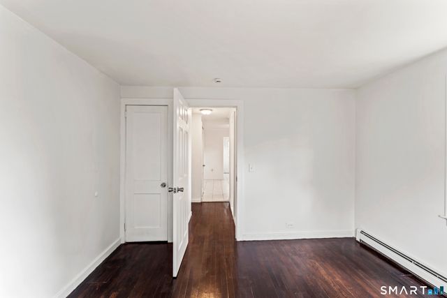 2 Manhassett Trail, Shelton, CT 06484