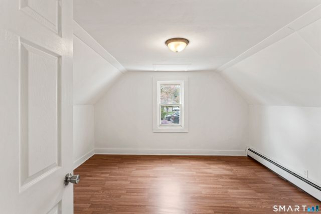 2 Manhassett Trail, Shelton, CT 06484