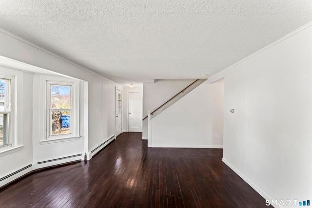 2 Manhassett Trail, Shelton, CT 06484