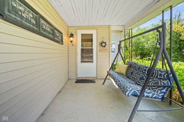 14135 W Daleville Road, Daleville, IN 47334