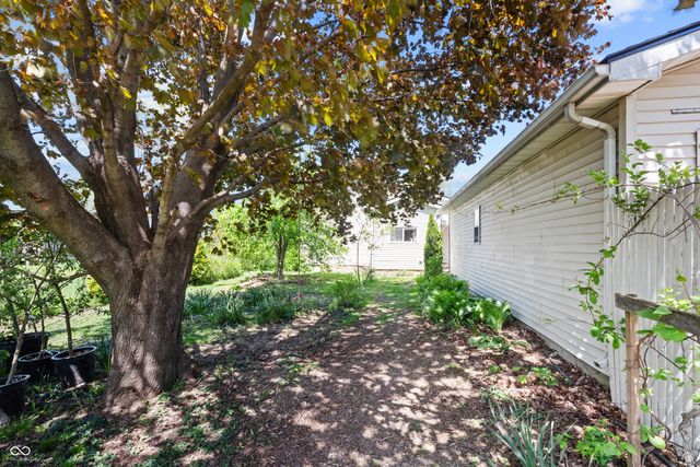 14135 W Daleville Road, Daleville, IN 47334