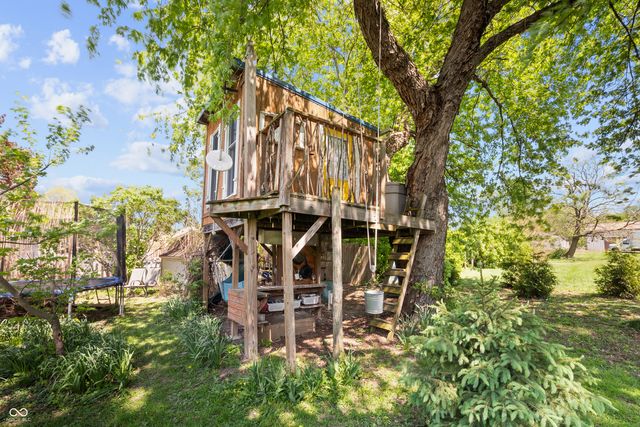 14135 W Daleville Road, Daleville, IN 47334