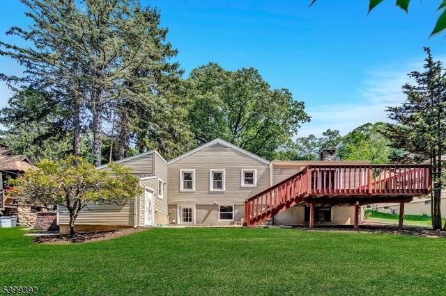 76 Hillside Rd, Sparta Twp., NJ 07871