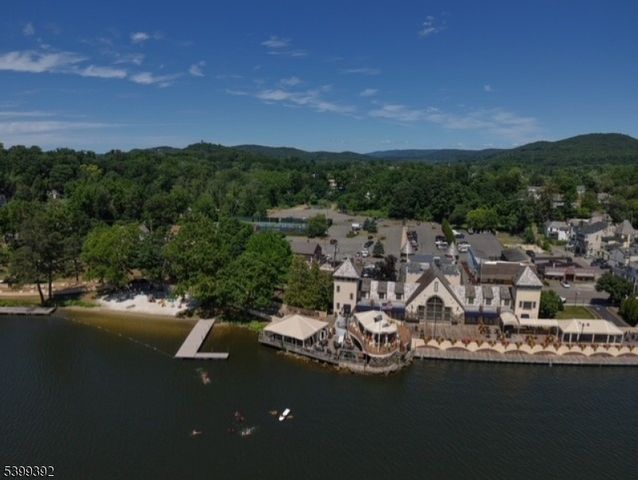 76 Hillside Rd, Sparta Twp., NJ 07871