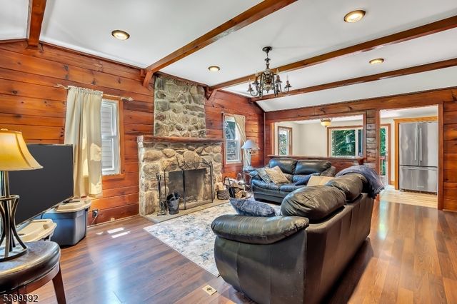 76 Hillside Rd, Sparta Twp., NJ 07871