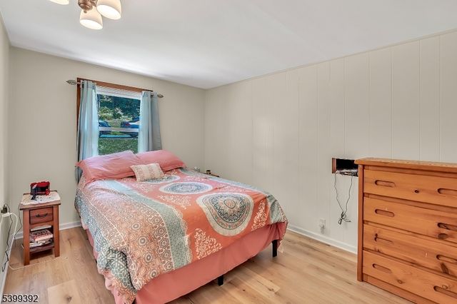 76 Hillside Rd, Sparta Twp., NJ 07871