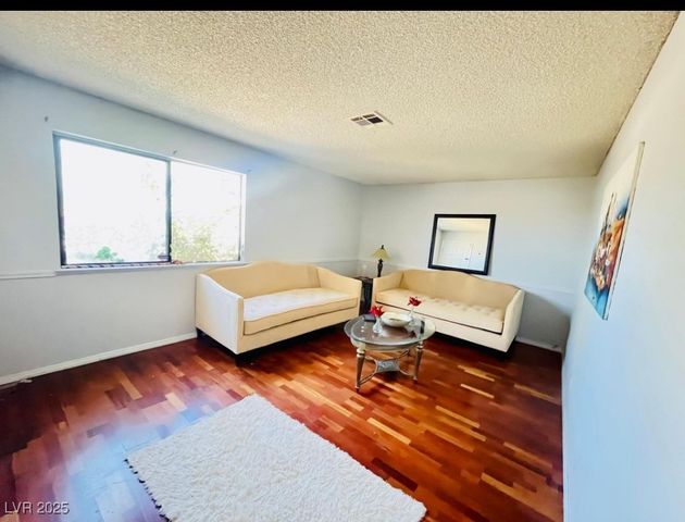 5701 Smoke Ranch Road D, Las Vegas, NV 89108