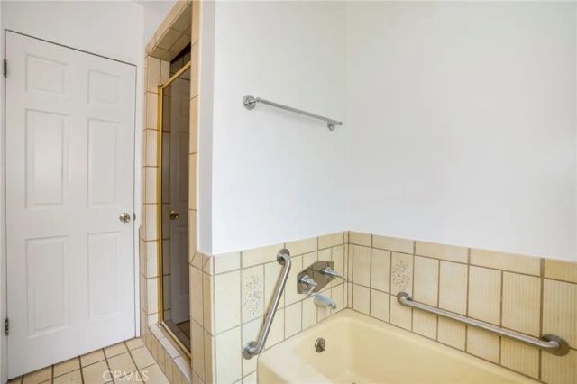 21823 Providencia Street, Woodland Hills, CA 91364