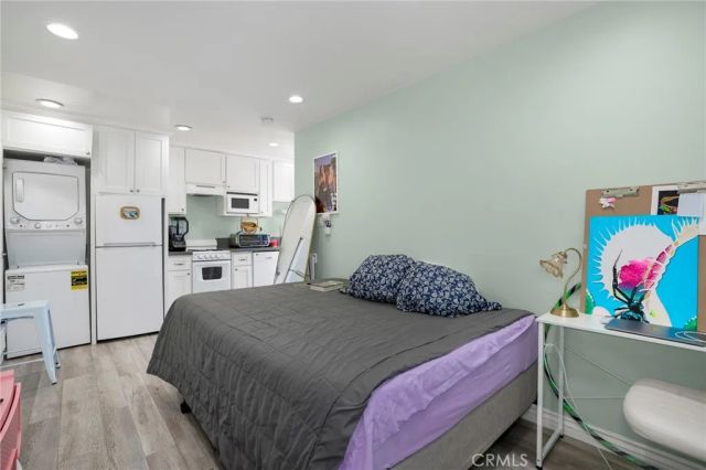 21823 Providencia Street, Woodland Hills, CA 91364