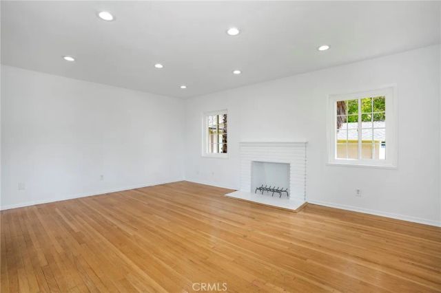 21823 Providencia Street, Woodland Hills, CA 91364