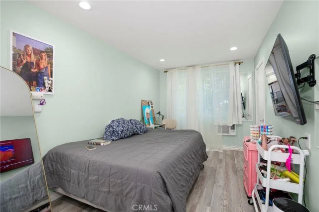 21823 Providencia Street, Woodland Hills, CA 91364