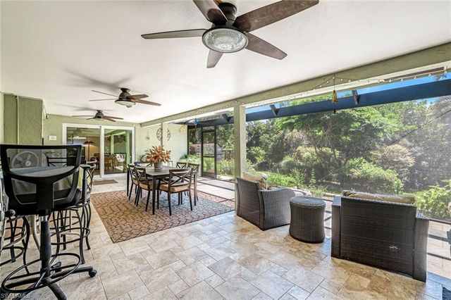 401 Panay AVE, Naples, FL 34113