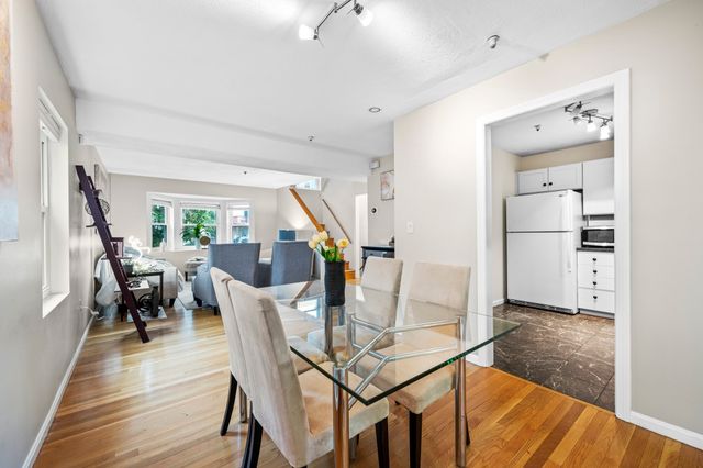 289 Market St B, Boston, MA 02135