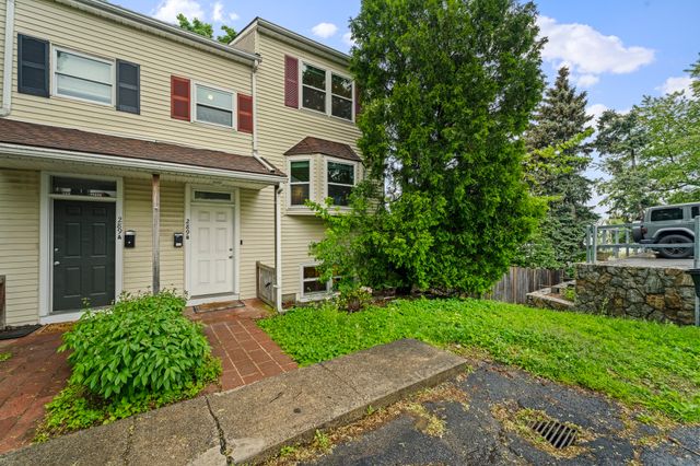 289 Market St B, Boston, MA 02135