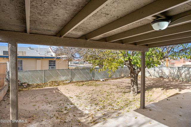 1173 Douglas Drive, Las Cruces, NM 88005