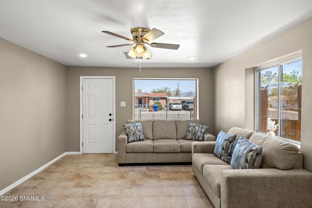 1173 Douglas Drive, Las Cruces, NM 88005