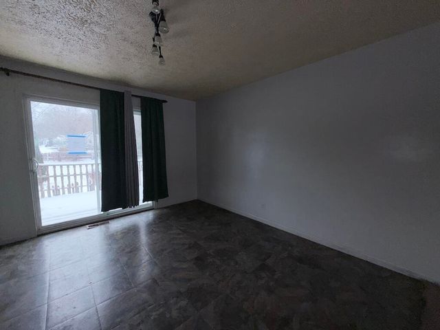 5747 W Pleasant Hills Trail, La Porte, IN 46350