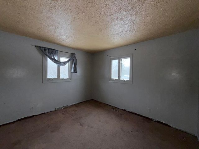 5747 W Pleasant Hills Trail, La Porte, IN 46350