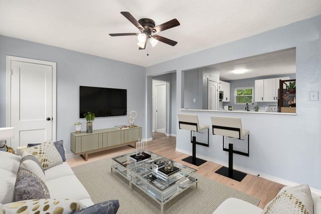 1117 & 1119 1st Ave N, Texas City, TX 77590