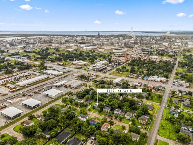 1117 & 1119 1st Ave N, Texas City, TX 77590