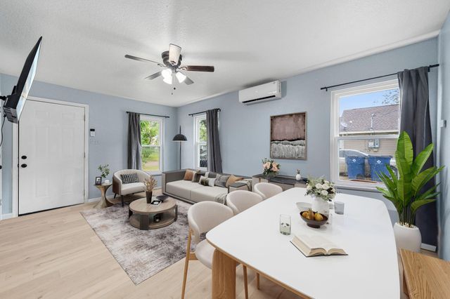 1117 & 1119 1st Ave N, Texas City, TX 77590