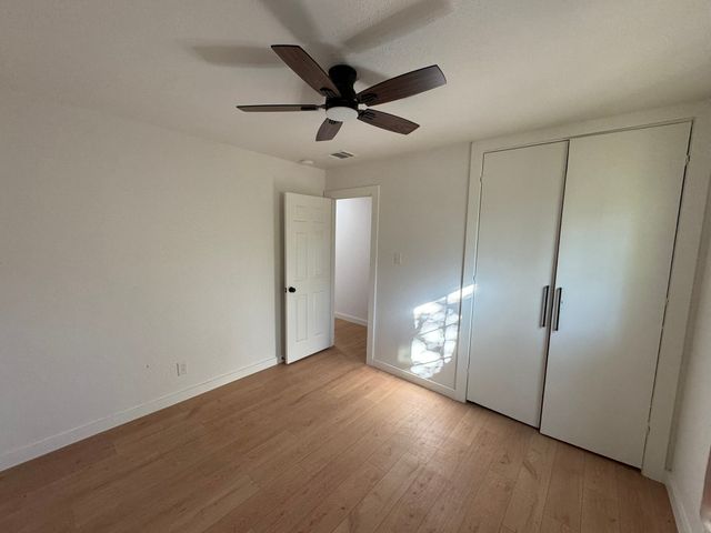 2432 Jonesboro Avenue, Dallas, TX 75228