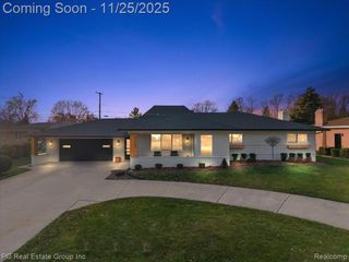 37657 Irene Drive, Sterling Heights, MI 48312