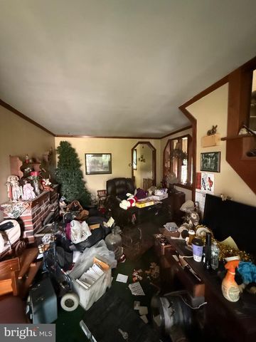 677 MONMOUTH RD, Wrightstown, NJ 08562