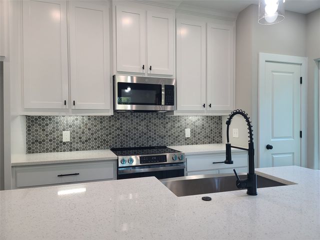 515 NE 5th Avenue, Durant, OK 74701