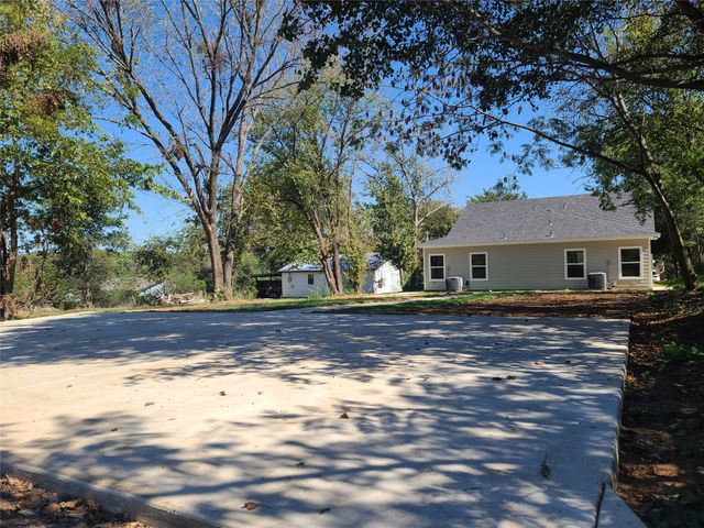 515 NE 5th Avenue, Durant, OK 74701