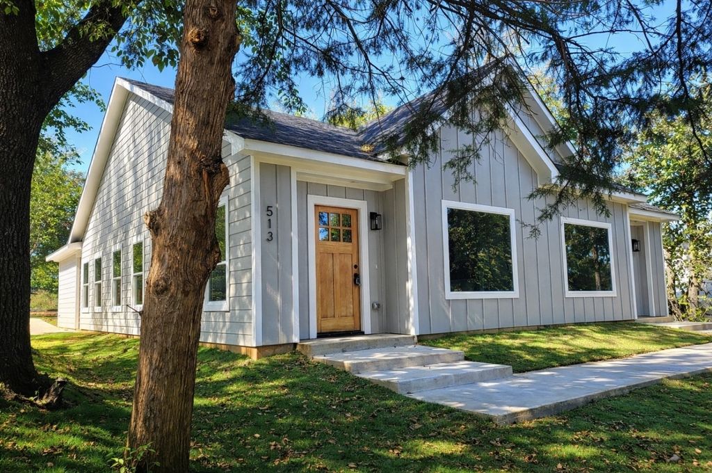 515 NE 5th Avenue, Durant, OK 74701
