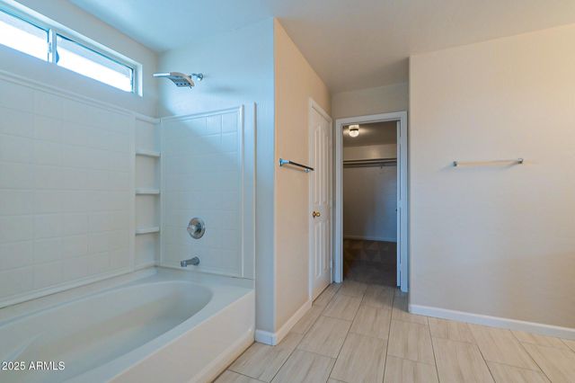 7265 W GARDENIA Avenue, Glendale, AZ 85303