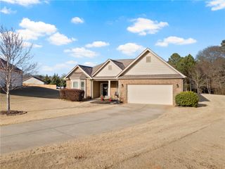 215 Marehaven Court, Piedmont, SC 29673