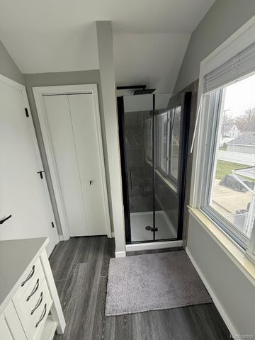 1864 Huron Street, Monroe, MI 48161