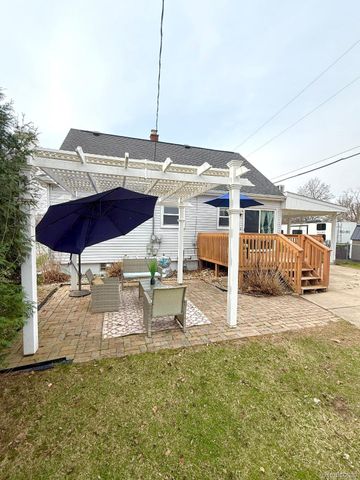 1864 Huron Street, Monroe, MI 48161