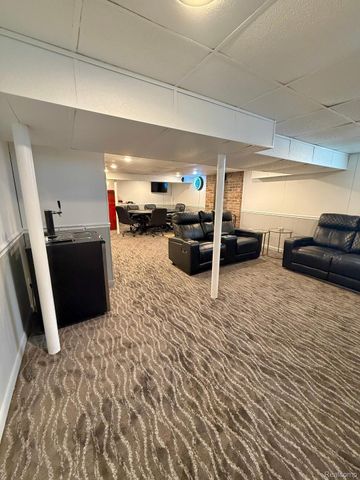 1864 Huron Street, Monroe, MI 48161