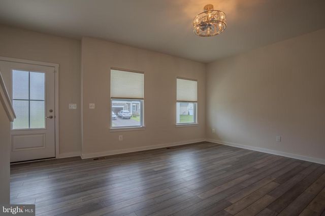 503 BOISE RD, Inwood, WV 25428