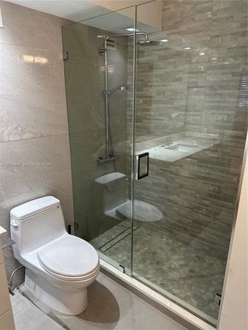 6039 Collins Ave 1221, Miami Beach, FL 33140