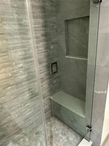 6039 Collins Ave 1221, Miami Beach, FL 33140