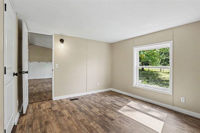 12057 M-40, Gobles, MI 49055