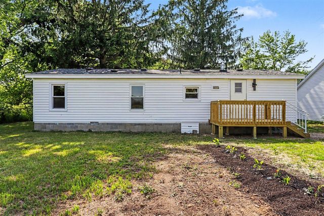 12057 M-40, Gobles, MI 49055
